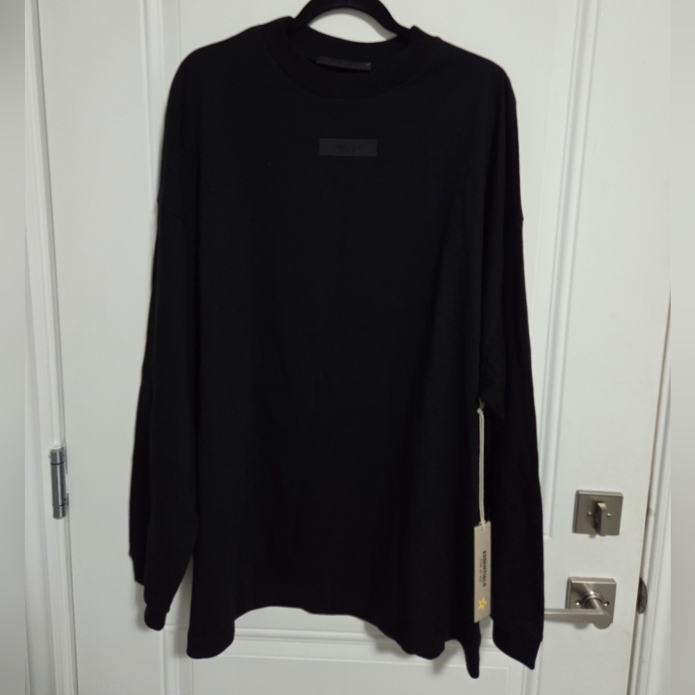 NWT - Fear Of God Essentials Men's Relaxed Heavyweight Long Sleeve Tee - Size L